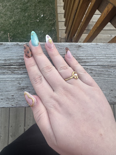 5 Star Nails & spa