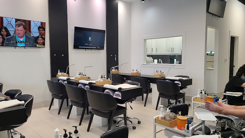 AiNails & Spa