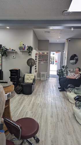 Apple Nail & Spa