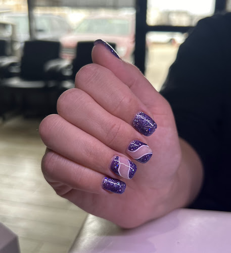 B-Glamour Nails & Spa Emerald Hill Shopping Centre