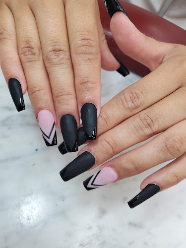 Binh's Nails
