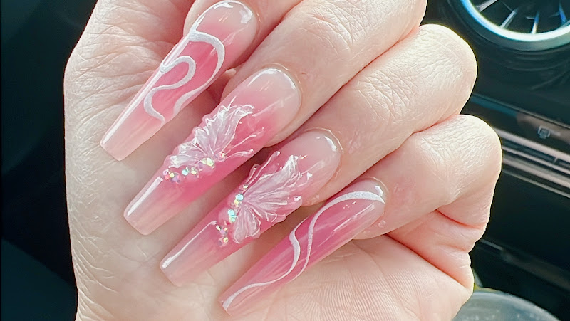 Charmant Nails & Spa