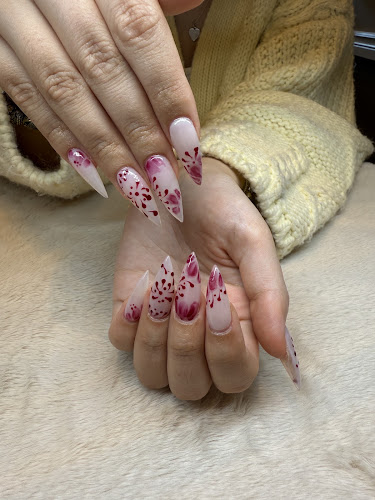 Cindy Nails
