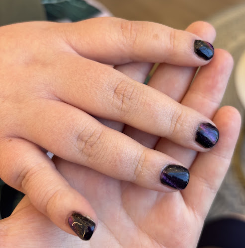 Creative Nails Glenmore