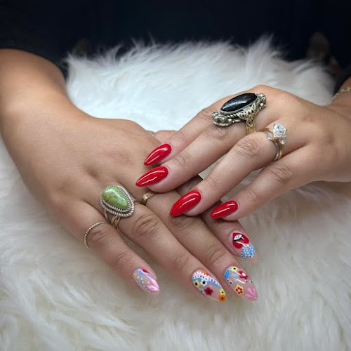 Eclipse Nails & Lounge