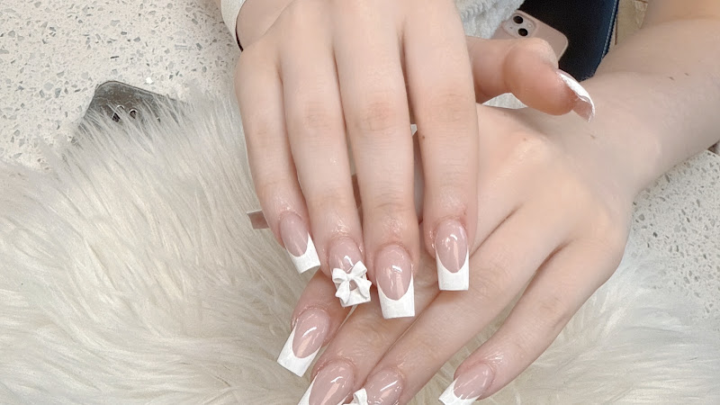 Emerald Lotus Nails & Spa