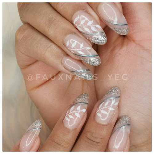 Faux Nails