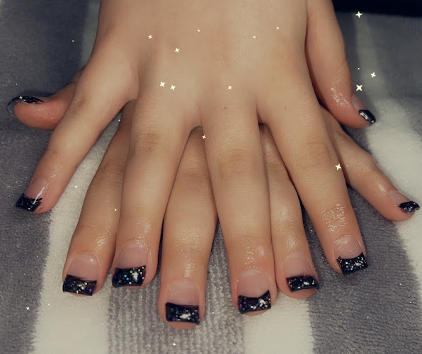 FKM knockout nail art studio
