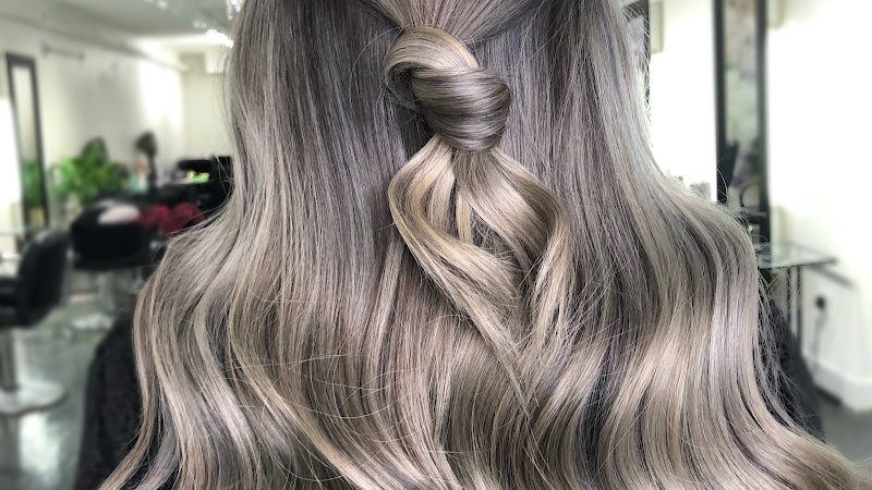 Gloss Salon & Spa