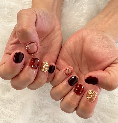 Hanna Nail