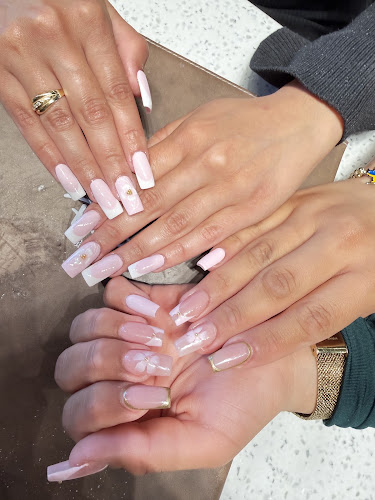 Harvest Nails & Spa
