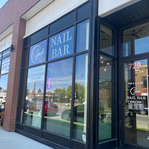 Jade Nail Bar