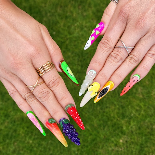 JOY NAILS & SPA