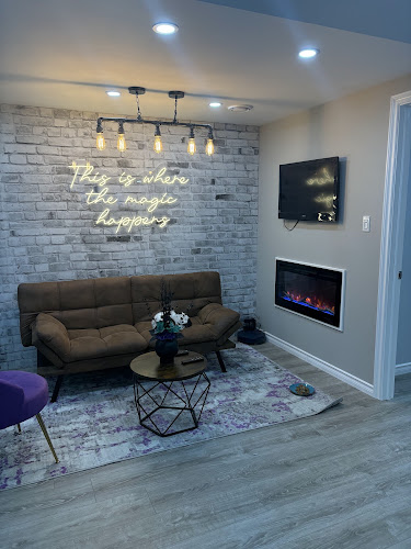 Maven Beauty Lounge