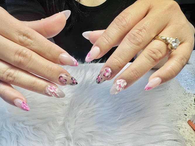 Modern Nails