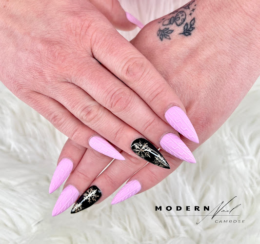 Modern Nails