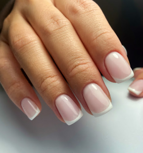 Nailscalgary.oli