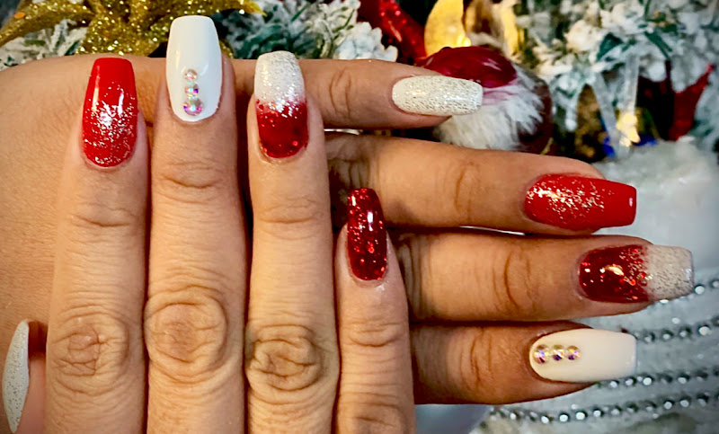 Nailz 2 U