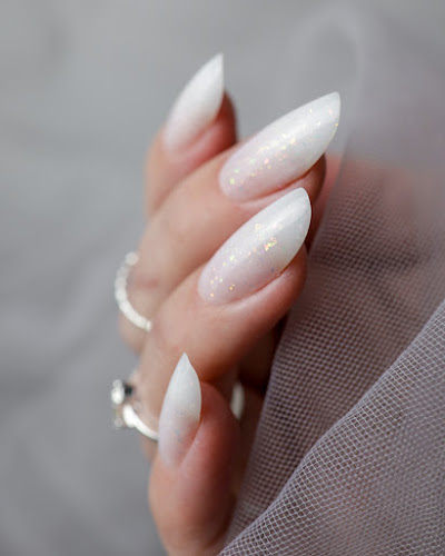 Olena Nails