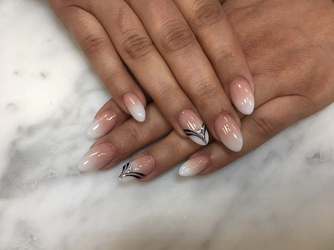 Regal Nails, Salon & Spa