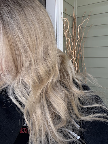 Rootbar Salon Red Deer