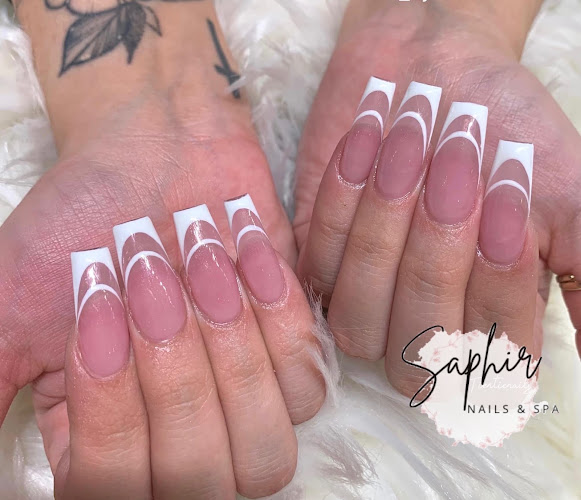 Saphir Nails & Spa