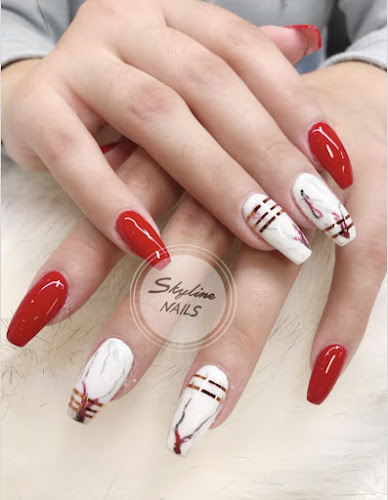 Skyline Nails