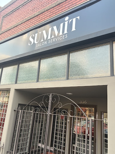 Summit Salon Services (Boutique)