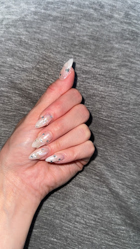 T & K Nail Spa