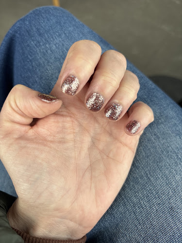 TB Nice One Nails