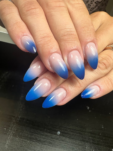 That B!tch Beauty - Calgary Tooth Gems & Brazilian Sugar wax specialist, nail salon in Calgary, Alberta