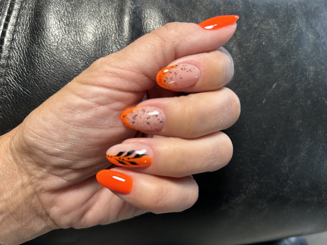 TNails & Spa