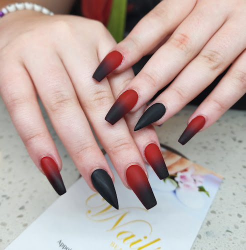 V NAILS SLAVE LAKE