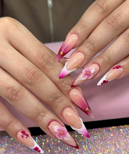 VENETIAN NAILS SPA