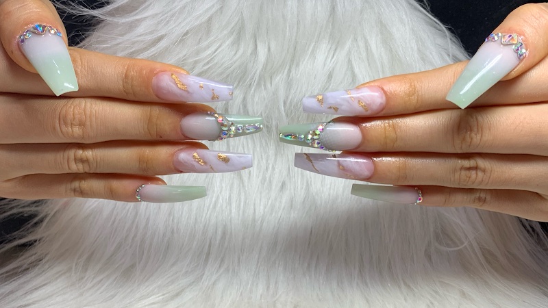 Accurate Nails & Spa