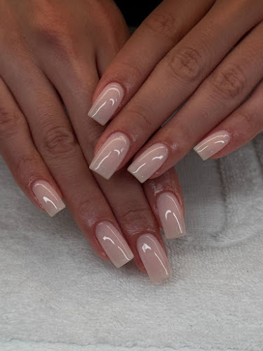 Amoure Nail Boutique