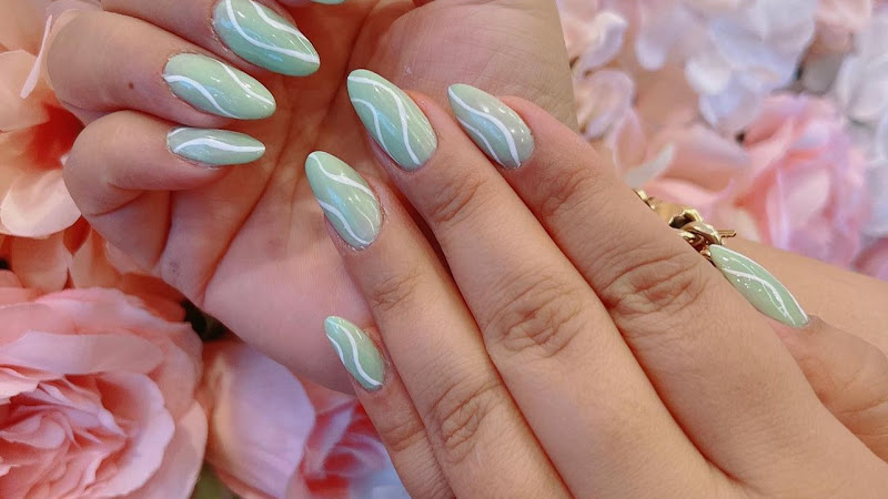 Angel Nail beauty