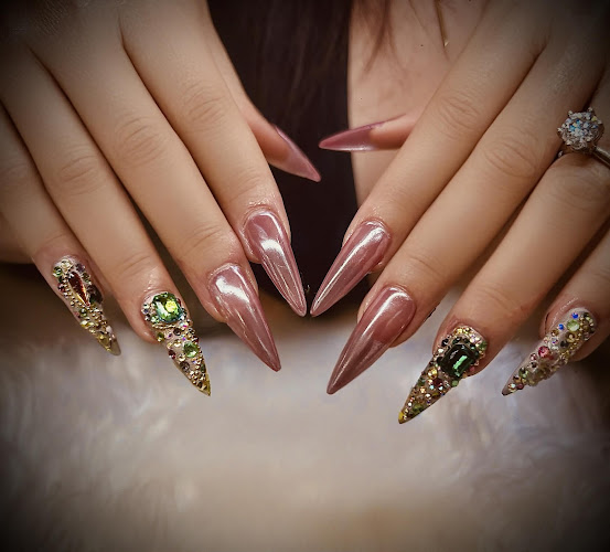 Annie Nail Spa (Victoria Drive)