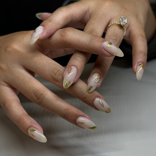 Artesano Cafe and Nail