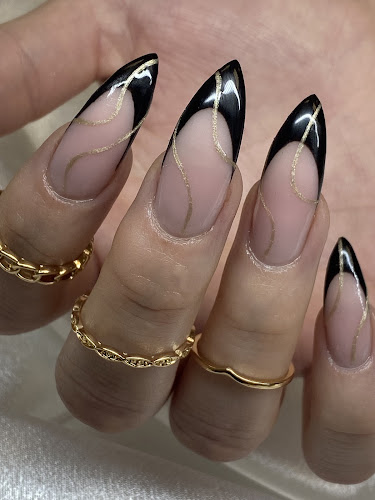 Ashu Nails and Spa