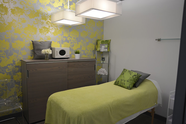 Bare Wax + Sugaring Bar- West 1st ave