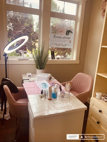 Beauty Lounge, nail salon in Prince George, British Columbia