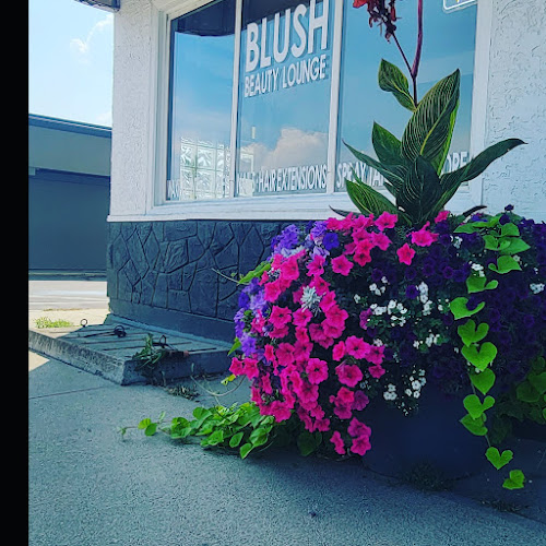 Blush Beauty Lounge, nail salon in West Kelowna, British Columbia