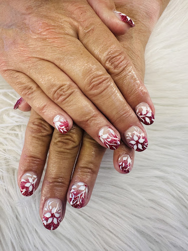 Brandon's Nails & Skin Care