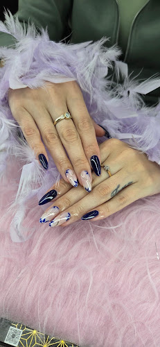 Charme Nails & Spa