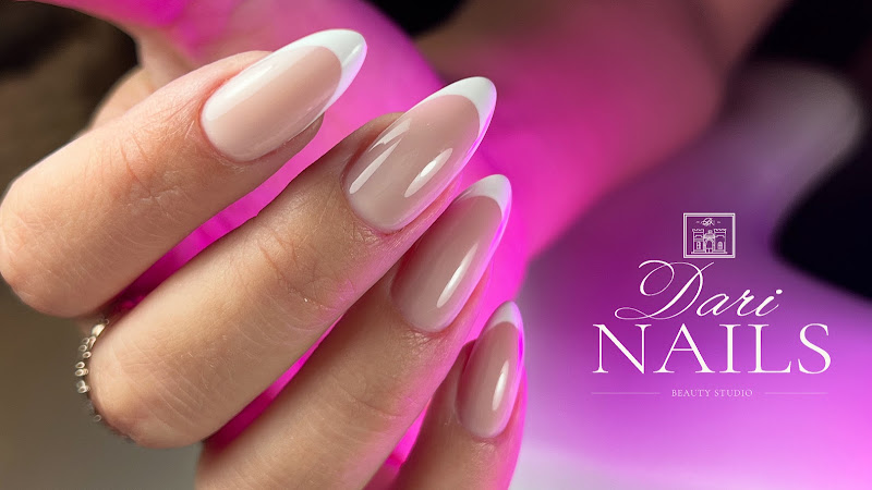 Dari Nails Beauty Studio