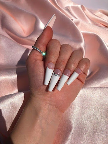 Diamond Nails & Spa