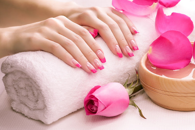 Diva Nails & Esthetics