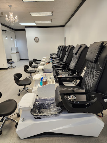 Emma nails - Kamloops salon