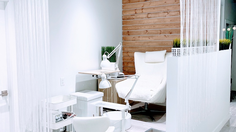 EURONAILS New Westminster - Endospheres Therapy